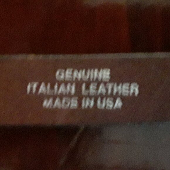 Ladies Genuine Italian Leather Brown Belt w/metal buckle, size M, 30" - Picture 4 of 6